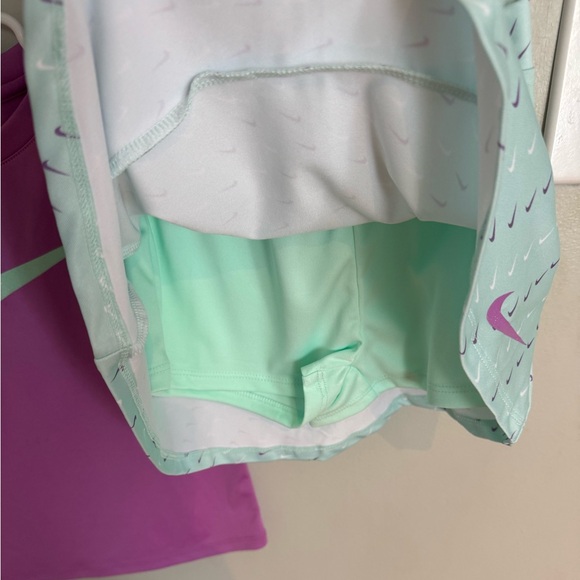 Girls size 6 Nike skort and top outfit - Picture 7 of 7